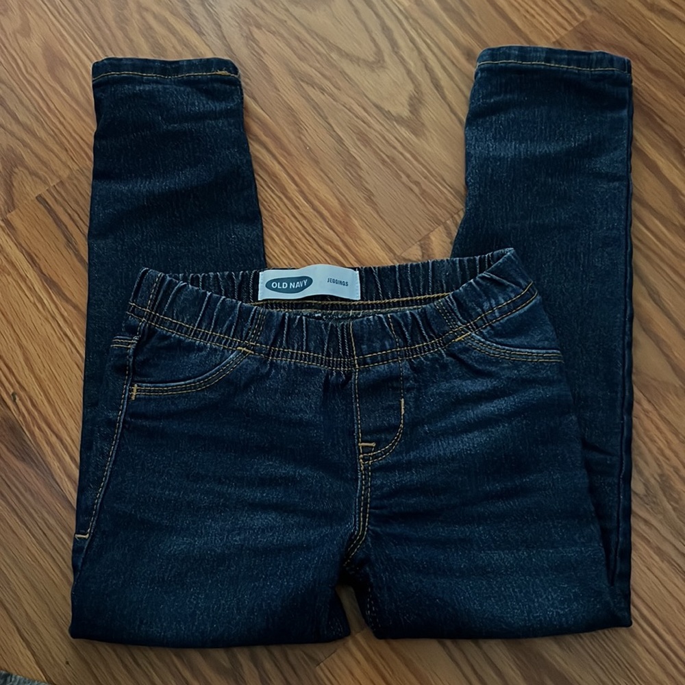 Jeans - Picture 2 of 4